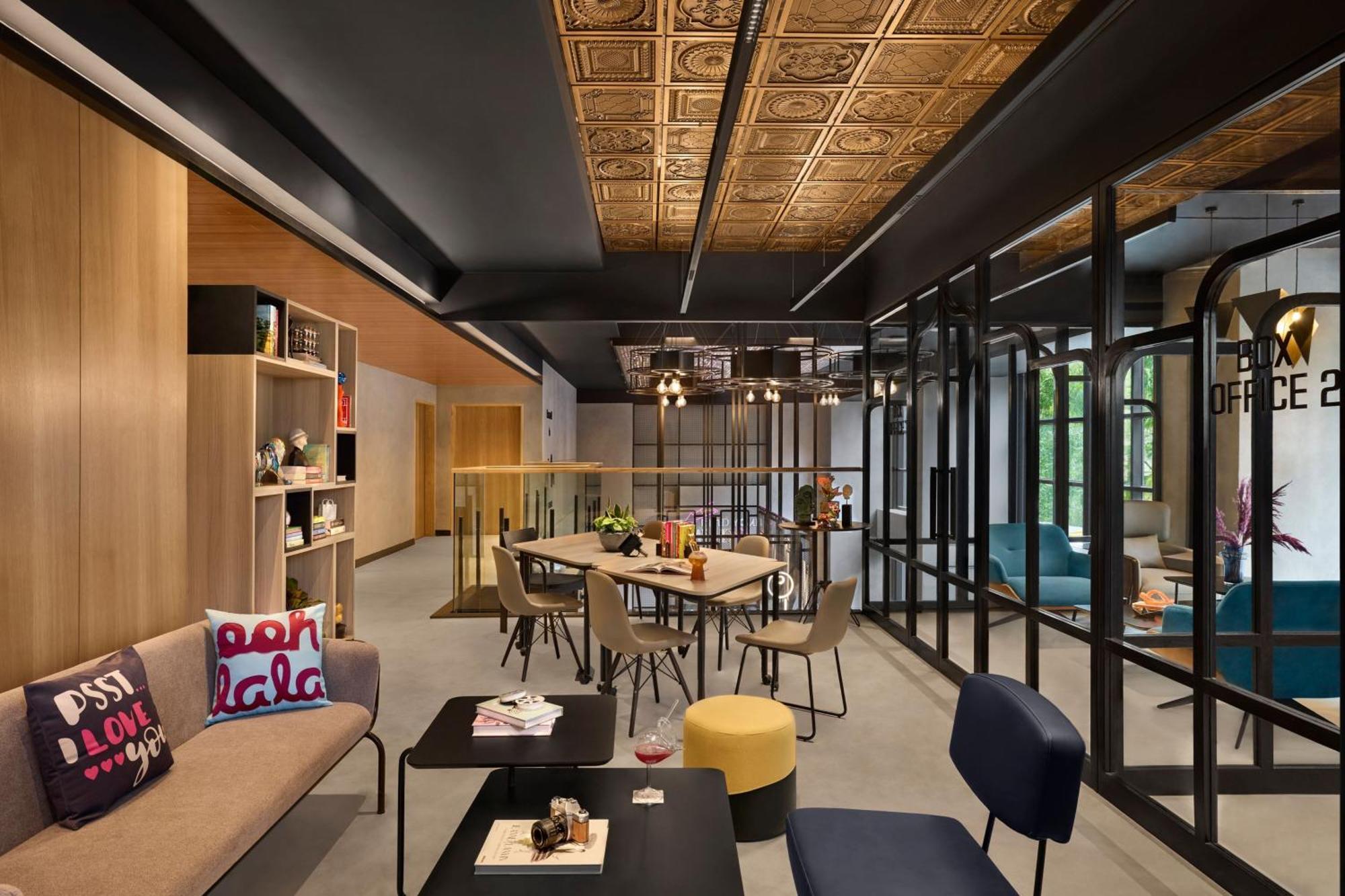 Moxy Andheri West 5* Mumbai (Bombay)